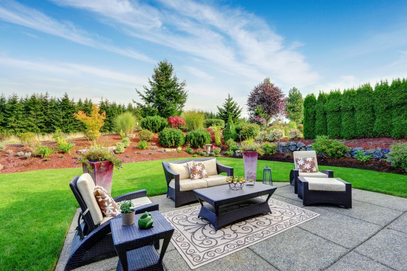 Privacy Landscaping in Honolulu, HI